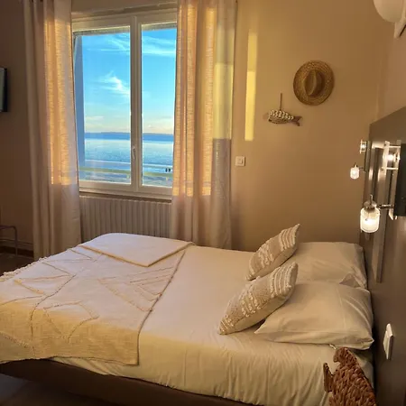 Acadie Saint Victor - Restaurant -face Mer- 2* Châtelaillon-Plage