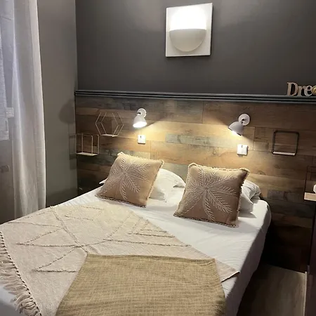 Acadie Saint Victor - Restaurant -face Mer- 2*