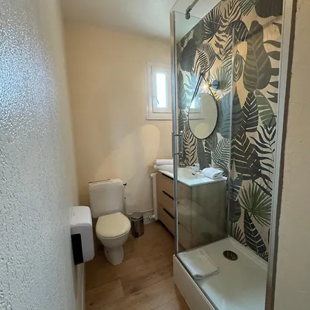 Acadie Saint Victor - Restaurant -face Mer- Hotell