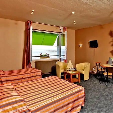 Acadie Saint Victor - Restaurant -face Mer-