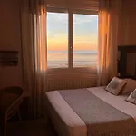 Acadie Saint Victor - Restaurant -face Mer- Hotel Châtelaillon-Plage