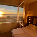 Acadie Saint Victor - Restaurant -face Mer- Hotel 2*