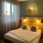 Hotel Acadie Saint Victor - Restaurant -face Mer-
