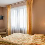 Acadie Saint Victor - Restaurant -face Mer- 2*