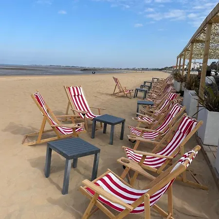 Acadie Saint Victor - Restaurant - Face - Hotel Chatelaillon-Plage