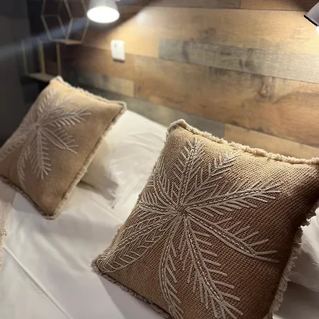 Hotel Acadie Saint Victor - Restaurant - Face - 2*