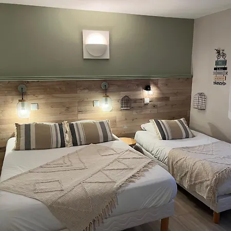 Hotel Acadie Saint Victor - Restaurant - Face - 2*
