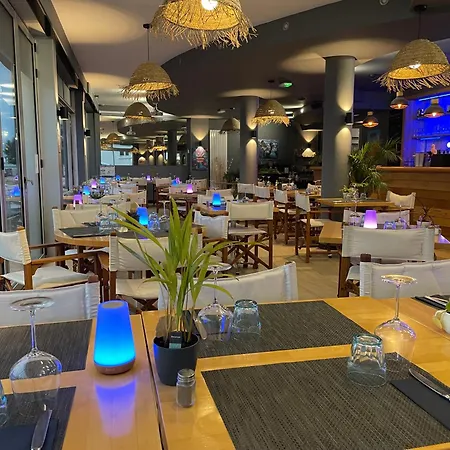 Acadie Saint Victor - Restaurant -face Mer- ホテル
