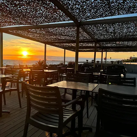 Acadie Saint Victor - Restaurant -face Mer- 호텔