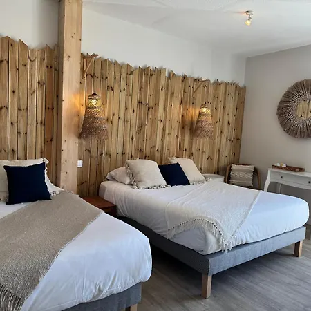 Acadie Saint Victor - Restaurant -face Mer- מלון 2*