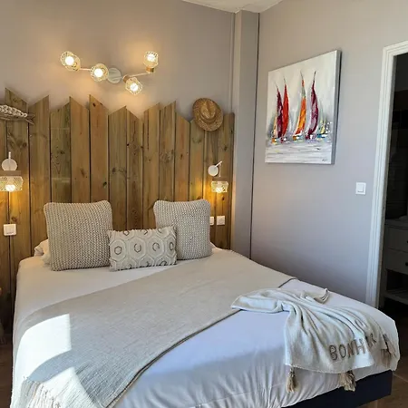 Acadie Saint Victor - Restaurant -face Mer- 2*