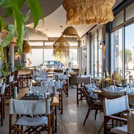 호텔 Acadie Saint Victor - Restaurant -face Mer- Châtelaillon-Plage