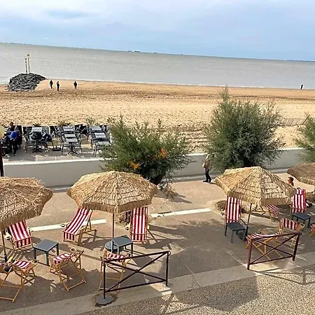 Acadie Saint Victor - Restaurant -face Mer-
