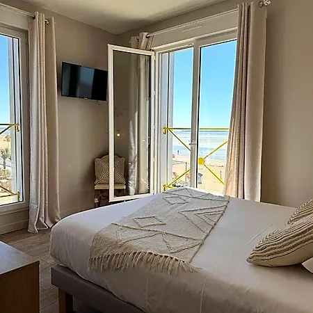 Acadie Saint Victor - Restaurant -face Mer- Hotel