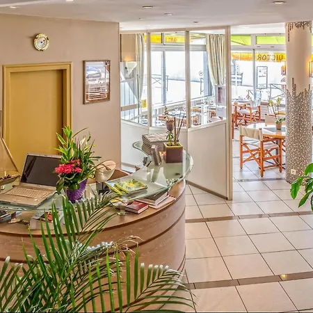 Acadie Saint Victor - Restaurant - Face - Chatelaillon-Plage