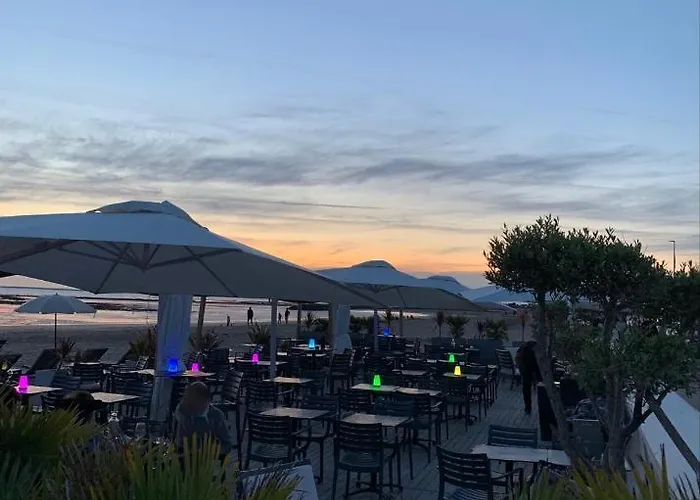 Acadie Saint Victor - Restaurant -face Mer- Châtelaillon-Plage