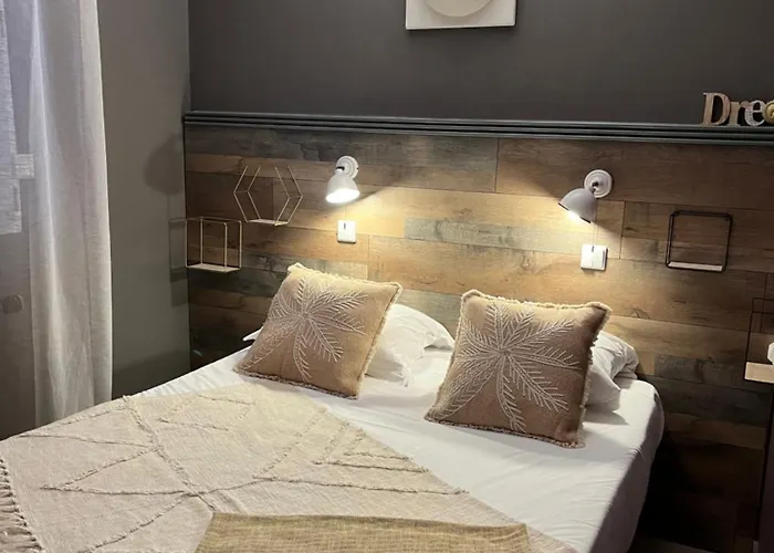 Acadie Saint Victor - Restaurant -face Mer- 2*