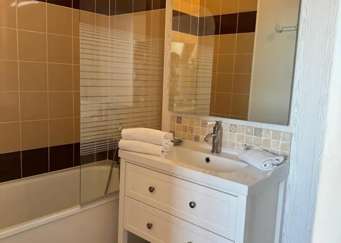 Acadie Saint Victor - Restaurant -face Mer- Châtelaillon-Plage