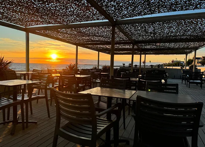 Acadie Saint Victor - Restaurant -face Mer- Hotel