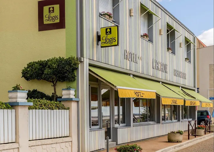 Hotel Acadie Saint Victor - Restaurant -face Mer- Châtelaillon-Plage